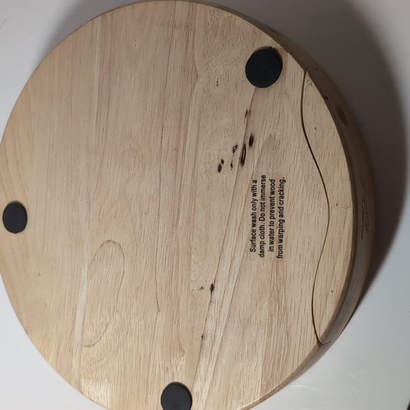 Warner Brothers Cheese Board & Utensils W/original storage bag - Picture 4 of 11